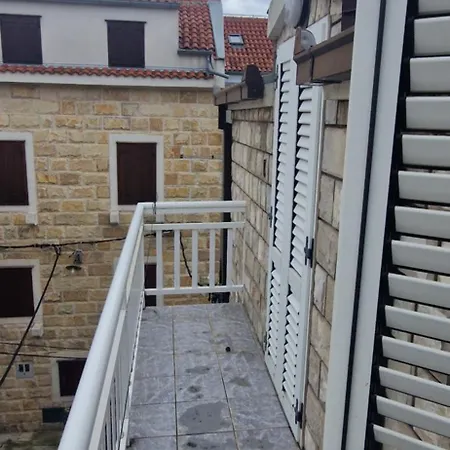 Centar 3 Apartment